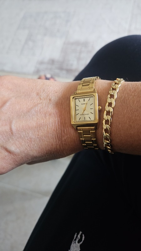 Casio LTP-V007G-9EUDF Standart Kadın Kol Saati