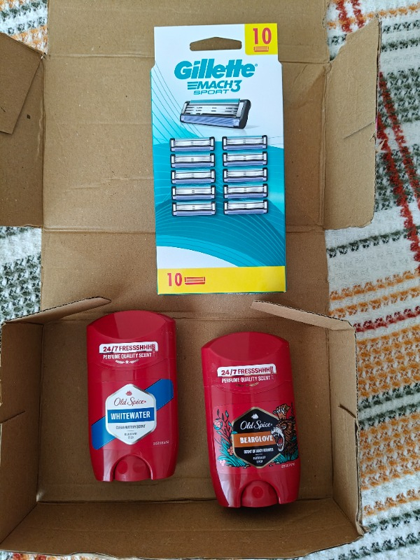 Gillette Mach3 Sport Yedek Tıraş Bıçağı 10 Adet Ergonomik Tasarım ile Rahat Tıraş Deneyimi