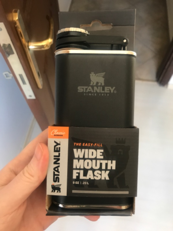 Stanley Klasik Paslanmaz Çelik Cep Matarası 0.23 Lt