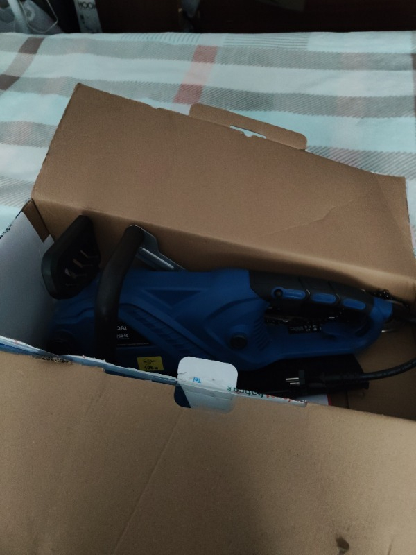 Hyundai HYC240 Elektrikli Testere 2400W 46 cm