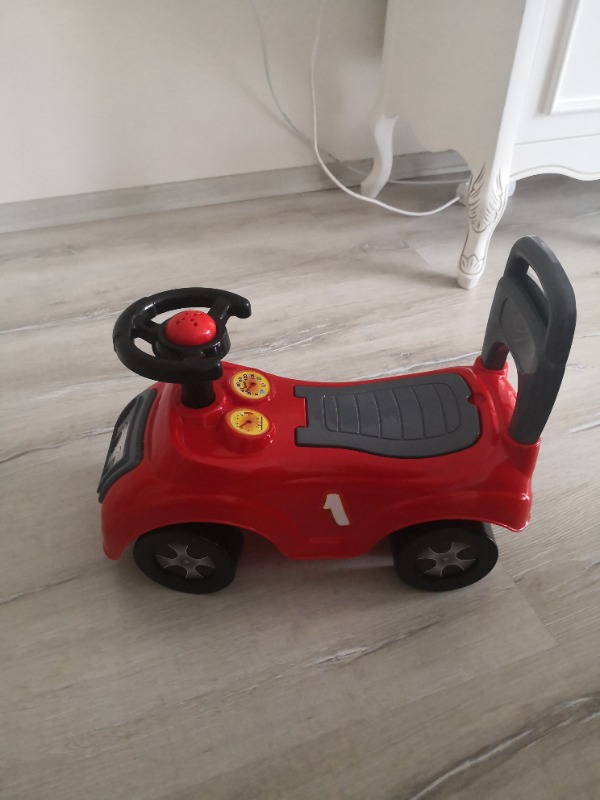 Dolu Bingit Araba Kırmızı