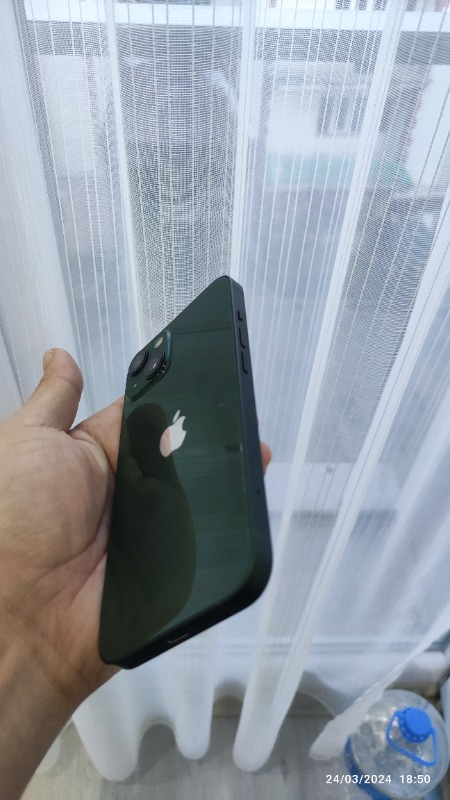 iPhone 13 256 GB