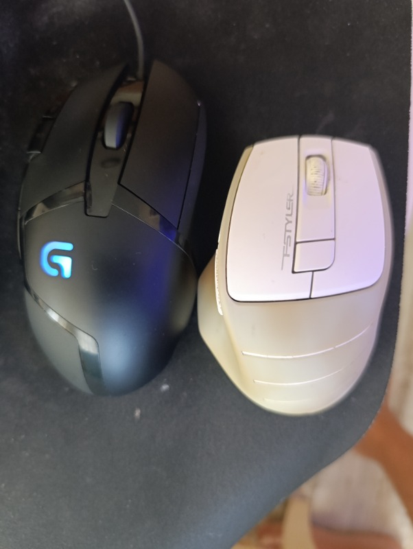 Logitech G402 Hyperion Fury 4.000 DPI Ultra Hızlı 500 IPS Oyuncu Mouse (910-004068)