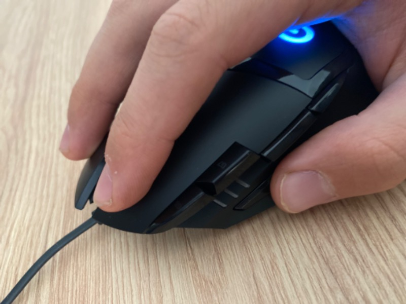 Logitech G402 Hyperion Fury 4.000 DPI Ultra Hızlı 500 IPS Oyuncu Mouse - Siyah