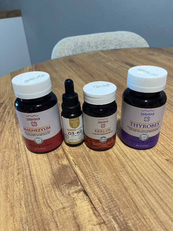 Erbatab Krill Oil 500 Mg 30 Kapsül Doğal Astaksantin ve Kolin İçeren Takviye Edici Gıda