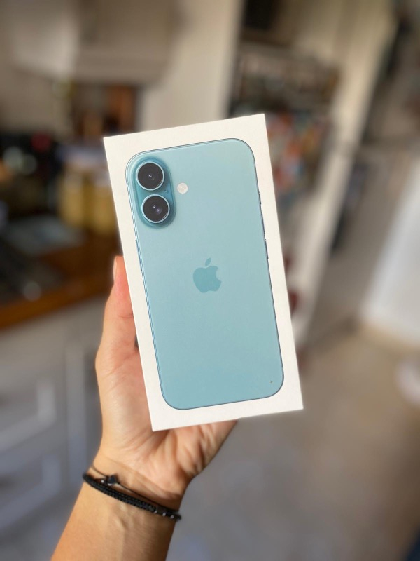 iPhone 16 128GB Deniz Mavisi
