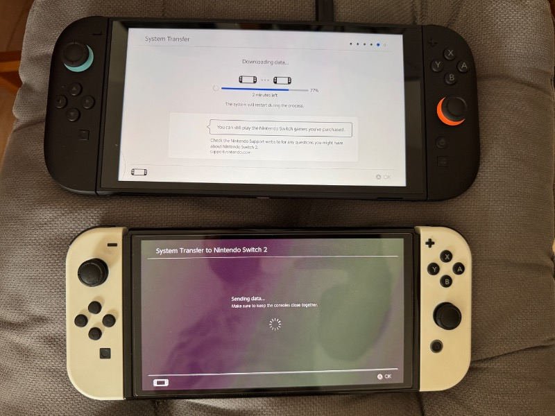 Nintendo Switch 2 Konsol Mavi - Kırmızı Yüksek Performanslı Oyun Deneyimi 256 GB Depolama