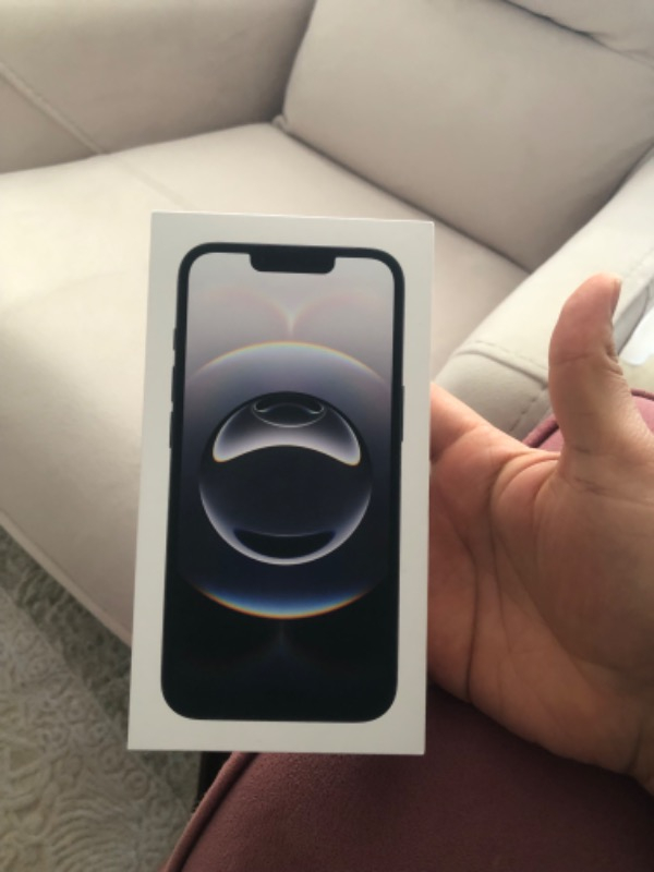 iPhone 16e 256GB Siyah