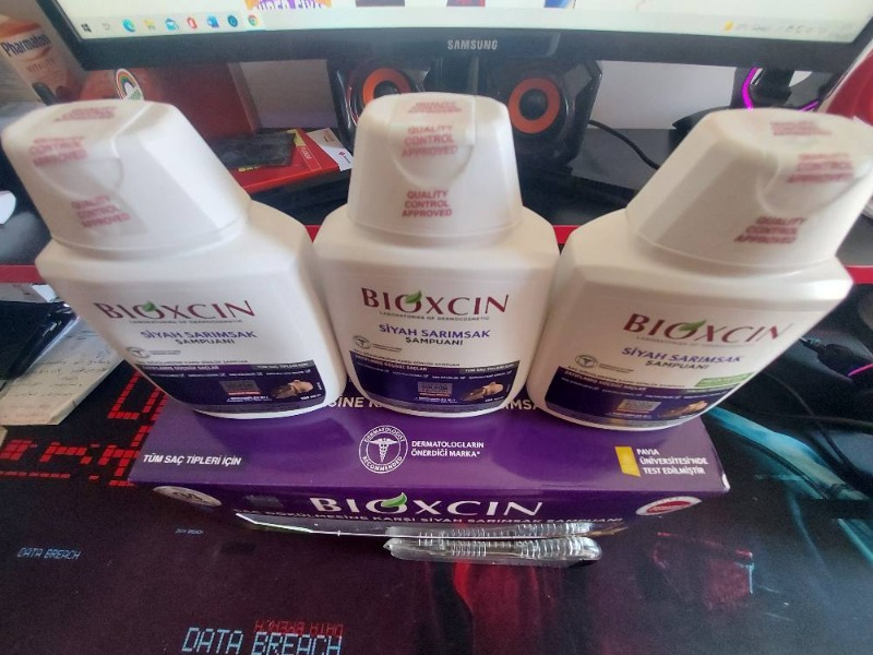 Bioxcin Siyah Sarımsaklı Şampuan 3'lü