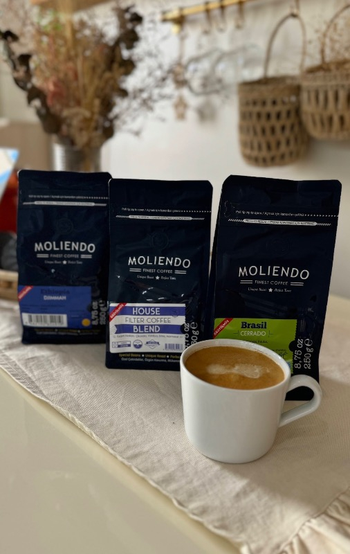 Moliendo Amalfi Espresso Blend Kahve Avantaj Paketi (Çekirdek Kahve) 3*250 g