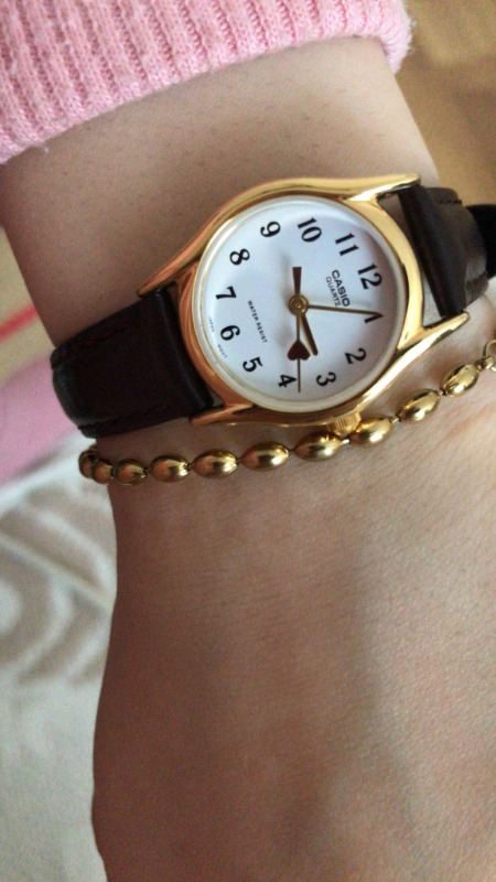 Casio LTP-1094Q-7B5RDF Standart Kadın Kol Saati