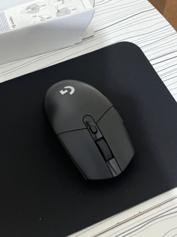 Logitech G G305 LIGHTSPEED 12.000 DPI Kablosuz Oyuncu Mouse - Siyah
