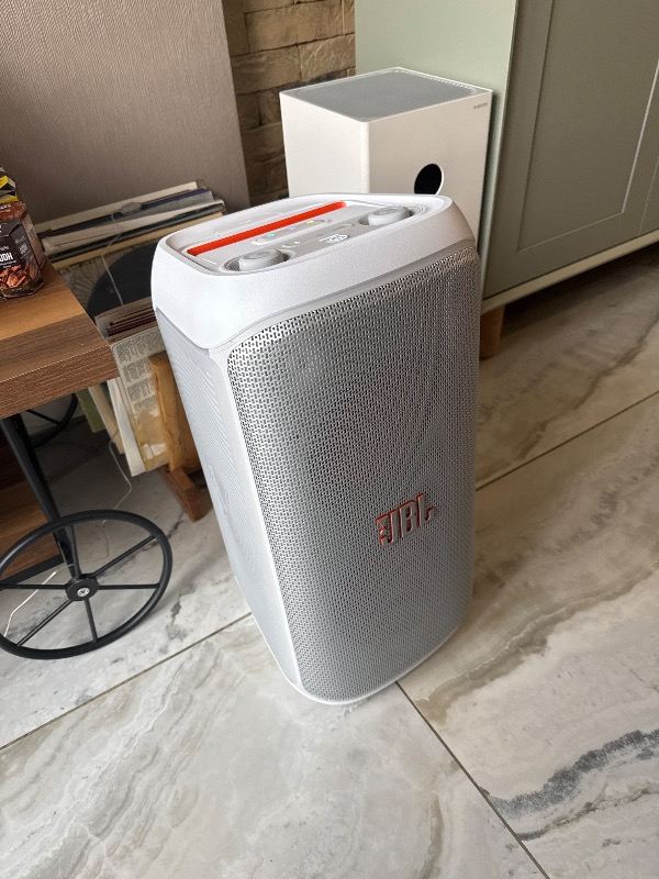 JBL Partybox CLUB120, Bluetooth Hoparlör, Beyaz