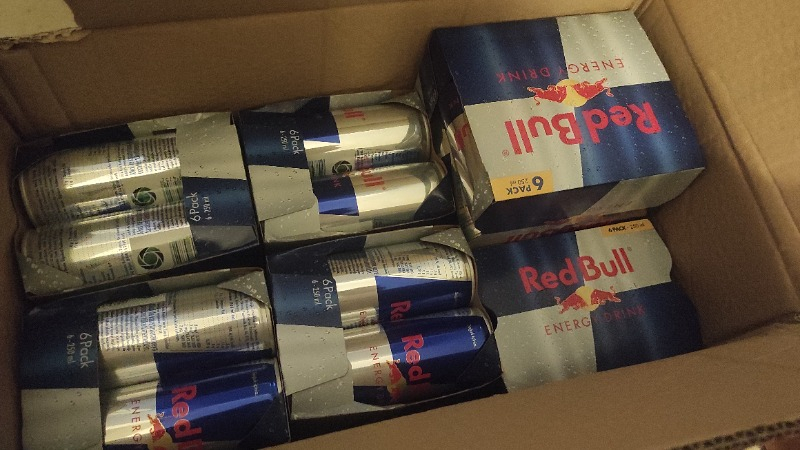 Red Bull Enerji İçeceği 6x250 ml.