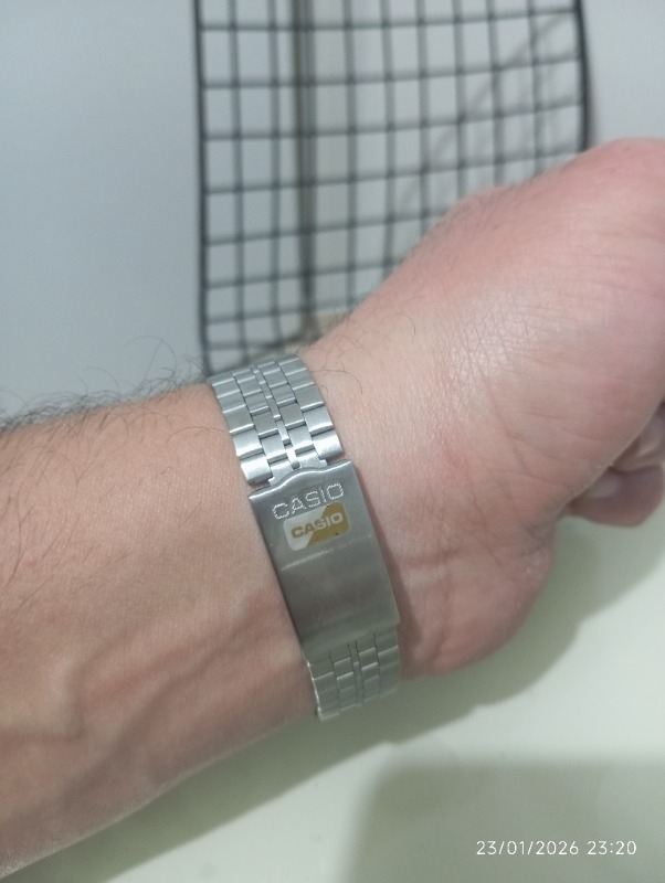 Casio A159W-N1DF Erkek Kol Saati