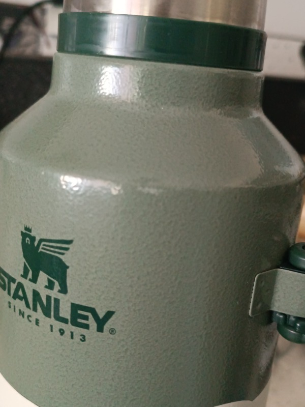 Stanley Klasik Vakumlu Paslanmaz Çelik Termos 2.3 LT
