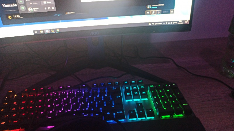 SteelSeries Apex 5 Hibrit Mekanik Gaming Klavye