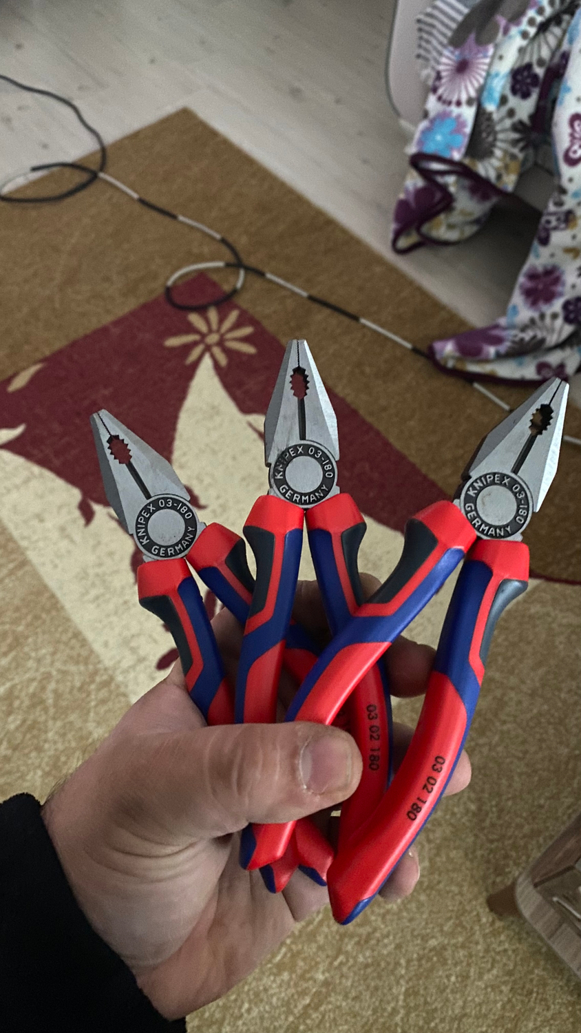 KNIPEX 03 02 180 Kombine Pense 180 mm