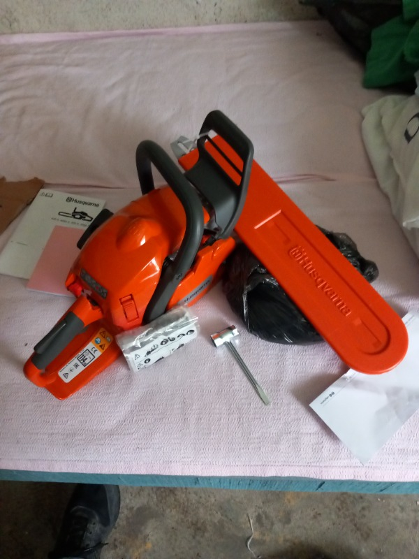 Husqvarna 445 Benzinli Ağaç Motoru 45 cm Pala