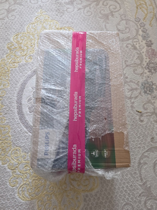 Philips 7000 Serisi PowerPro Max Torbasız Elektrikli Süpürge, 750W, PowerCyclone 8, Alerji Kilit Sistemi, TriActive+ Başlık, FC9749/07 