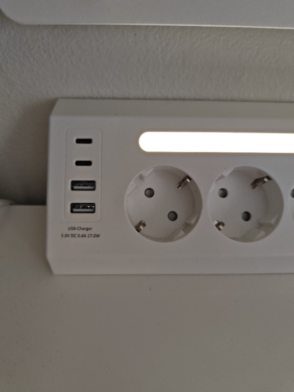 Fulltech Ftr-22 Gece Lambalı Akım Korumalı Çoklu Priz - Beyaz
