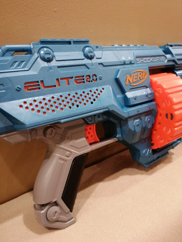 Nerf Elite 2.0 Shockwave RD-15 Dart Tabancası