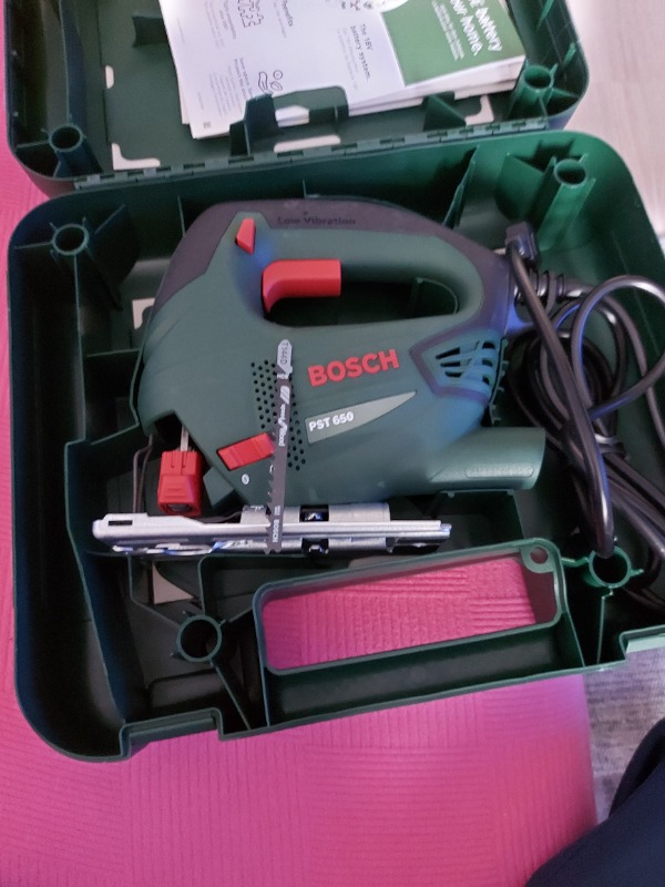 Bosch PST 650 Compact 500 Watt Dekupaj Testere