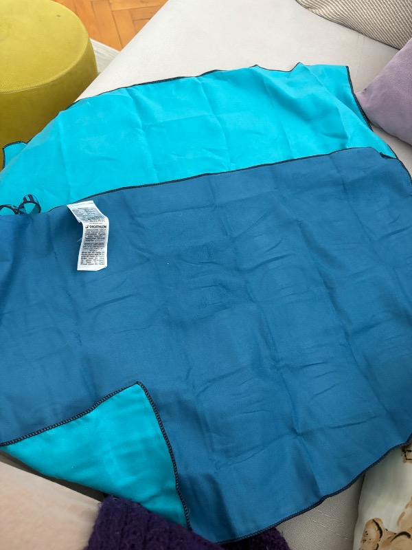 Decathlon Nabaiji Çift Taraflı Mikrofiber Havlu