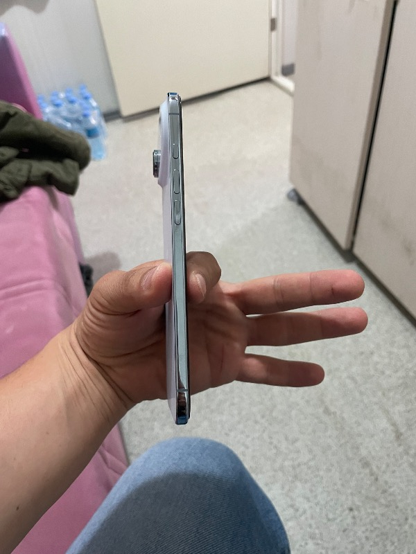 Apple iPhone Air 256 GB Gök Mavisi