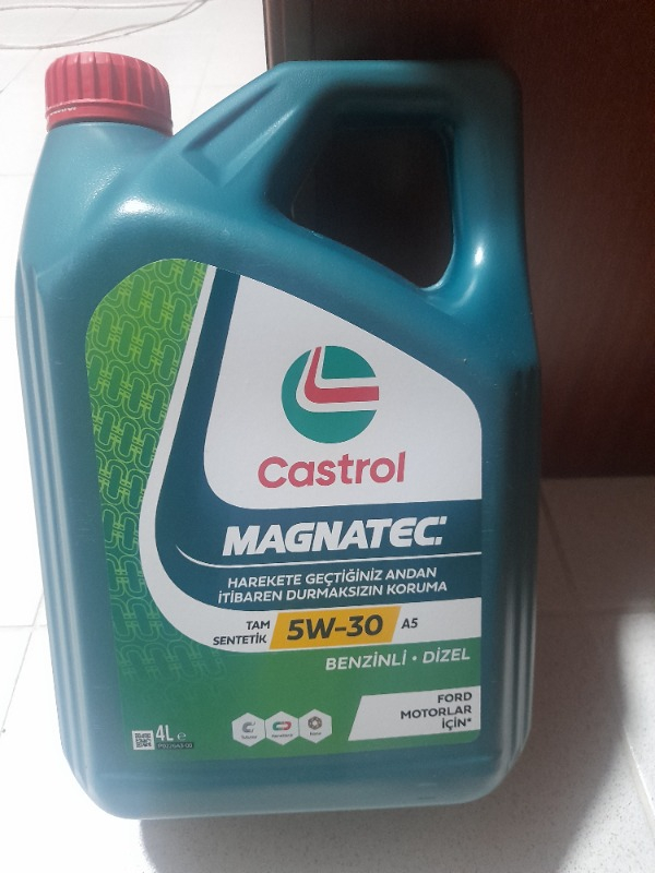 Castrol Magnatec 10W40 A/B 4 Litre Ü.T.2024