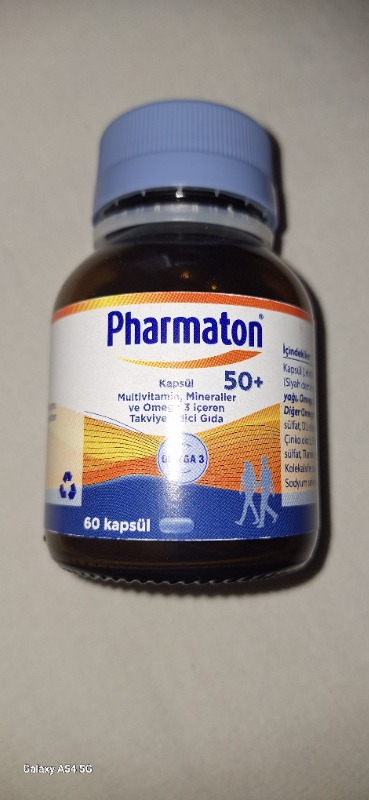 Pharmaton 50 Plus 60 Kapsül - Omega 3, Multivitamin ve Mineraller