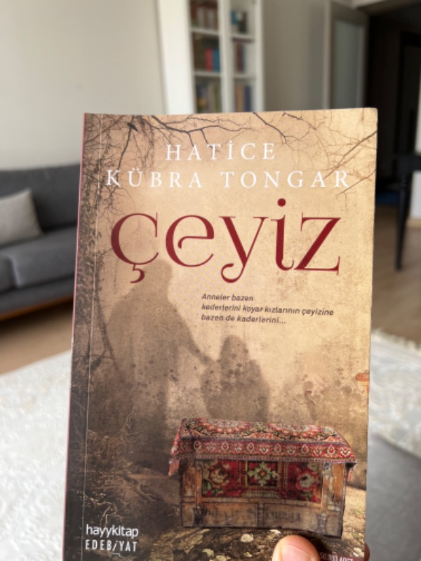 Çeyiz - Hatice Kübra Tongar
