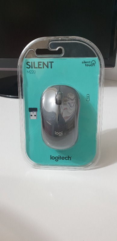 Logitech M220 Sessiz Kompakt Kablosuz Mouse - Siyah
