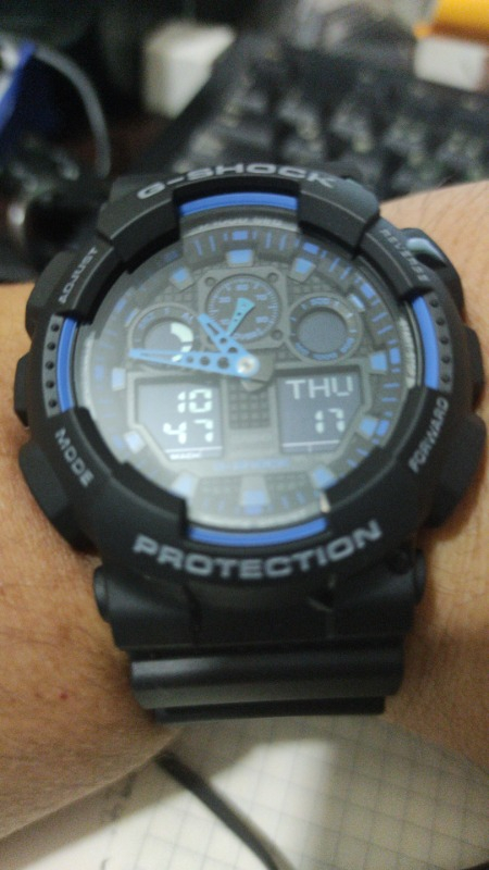 Casio GA-100-1A2DR G-Shock Erkek Kol Saati