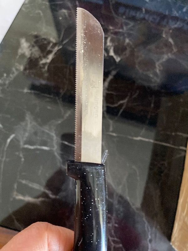 Solingen 12'li Tırtıklı Meyve ve Sebze Bıçak Seti Paslanmaz Çelik Siyah Renkli Ergonomik Tasarım