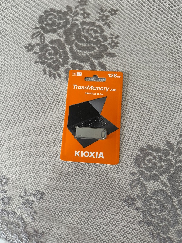 Kioxia 128GB U366 Metal Usb 3.2 Gen 1 Flash Bellek (LU366S128GG4)