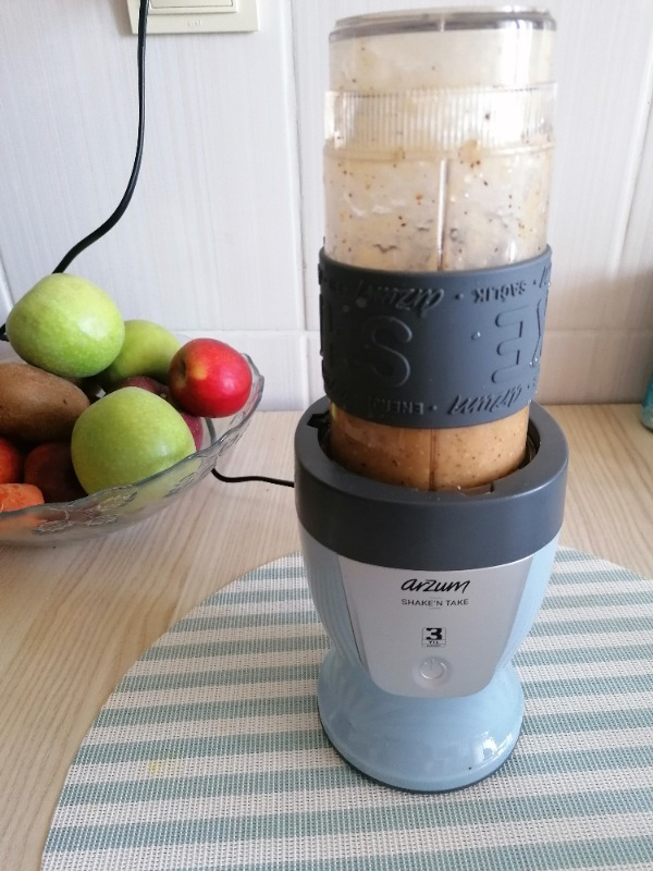 Arzum AR1032 Shake’N Take Kişisel Blender - Kırmızı