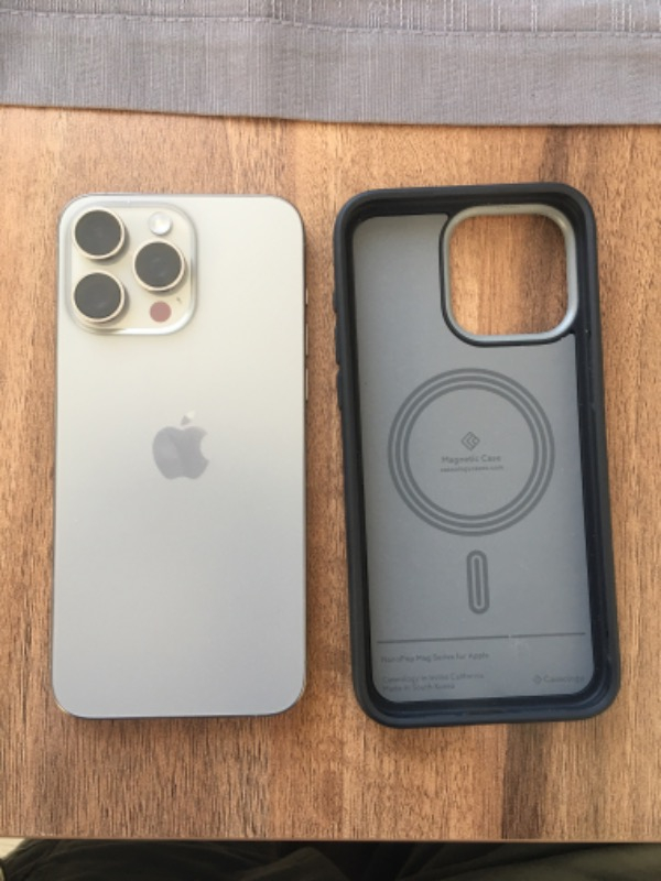 iPhone 15 Pro Max 256 GB Natürel Titanyum