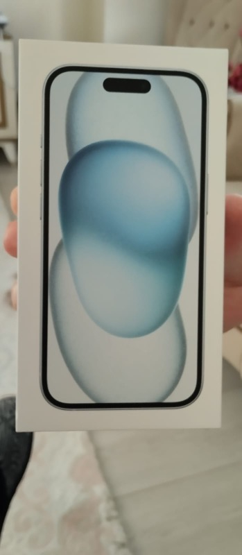 iPhone 15 256 GB