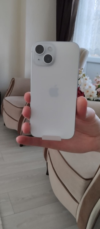 iPhone 15 256 GB