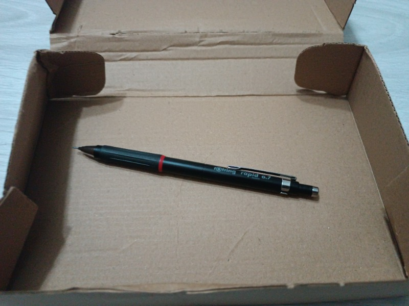 Rotring Rapid 0.7 mm Siyah Versatil Kalem