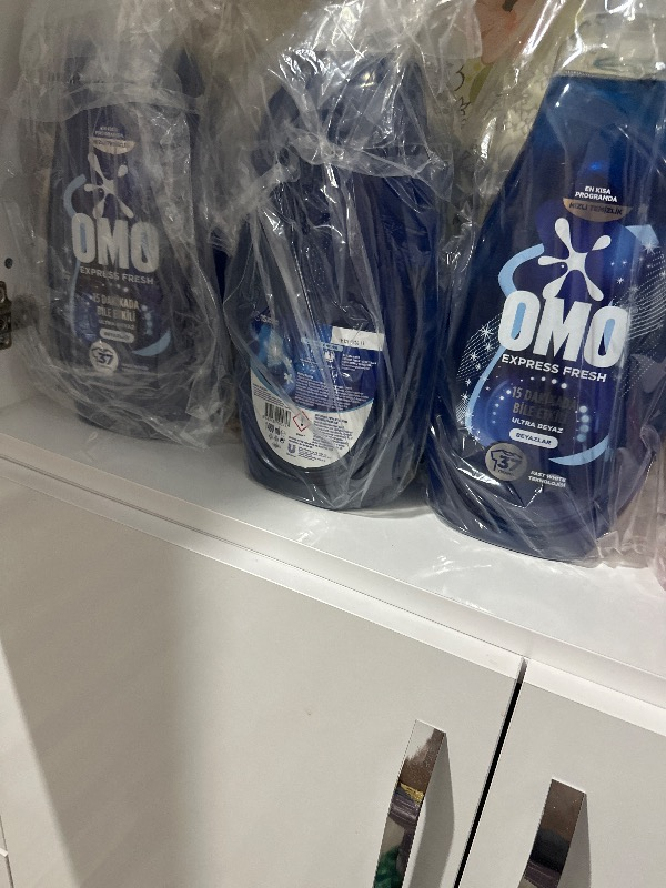 Omo Express Fresh Ultra Beyaz Sıvı Çamaşır Deterjanı 1480 ml x1