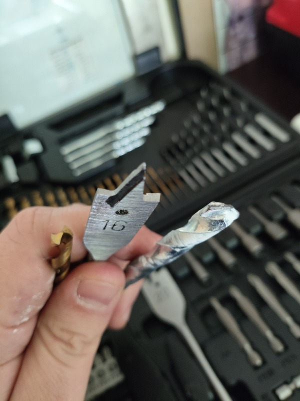 Bosch V-Line Matkap & Vidalama Karışık Aksesuar Seti 103 Parça - 2607017367