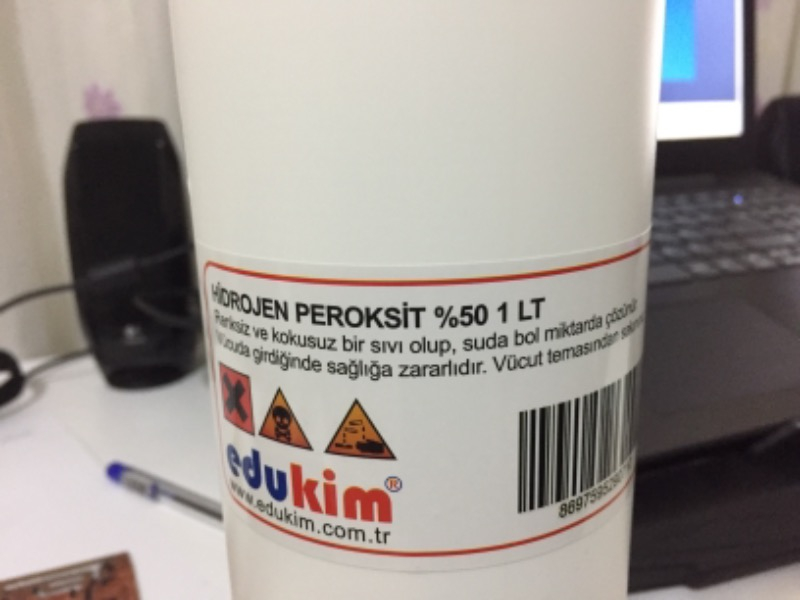 Edulab Hidrojen Peroksit %50 1 Lt