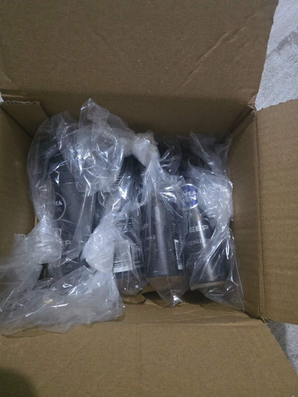 NIVEA Men Deep Dimension Tıraş Köpüğü 200 ml Ferah Kokulu Anti Alerjik Aktif Karbon ve Nemlendirici