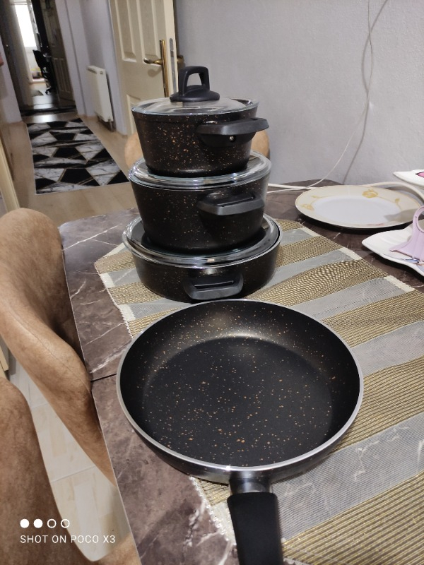 Karaca Biogranit Blackgold New 7 Parça Tencere Seti