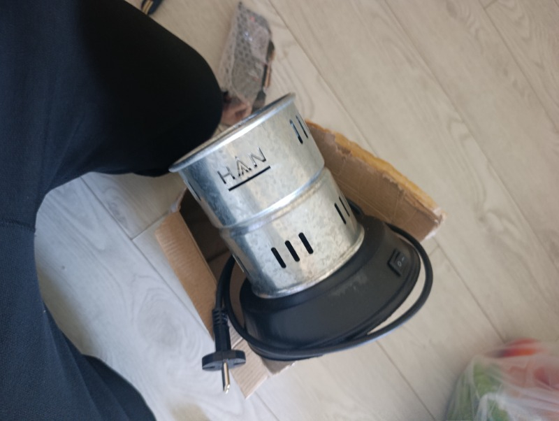 Mr.Eds Çelik Elektrikli Köz Ocağı Şık Tasarım ve Taşınabilir Özellikler ile Kullanım Kolaylığı