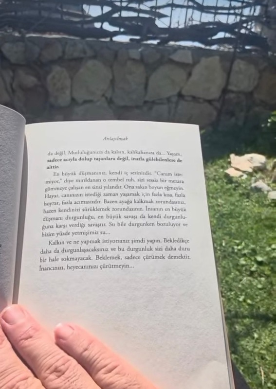 İndigo Kitap Anlaşılmak Necati Demirci Ciltsiz 176 Sayfa Karton Kapak Eser