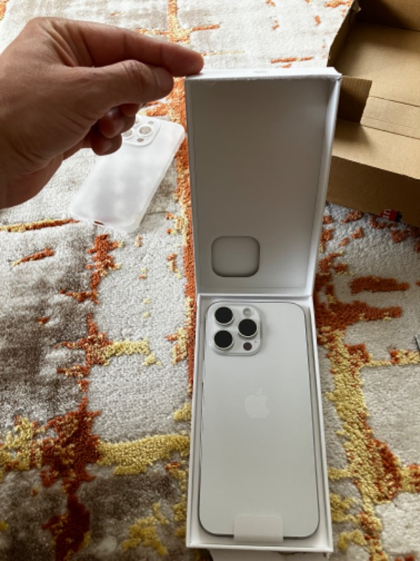 iPhone 15 Pro Max 512 GB