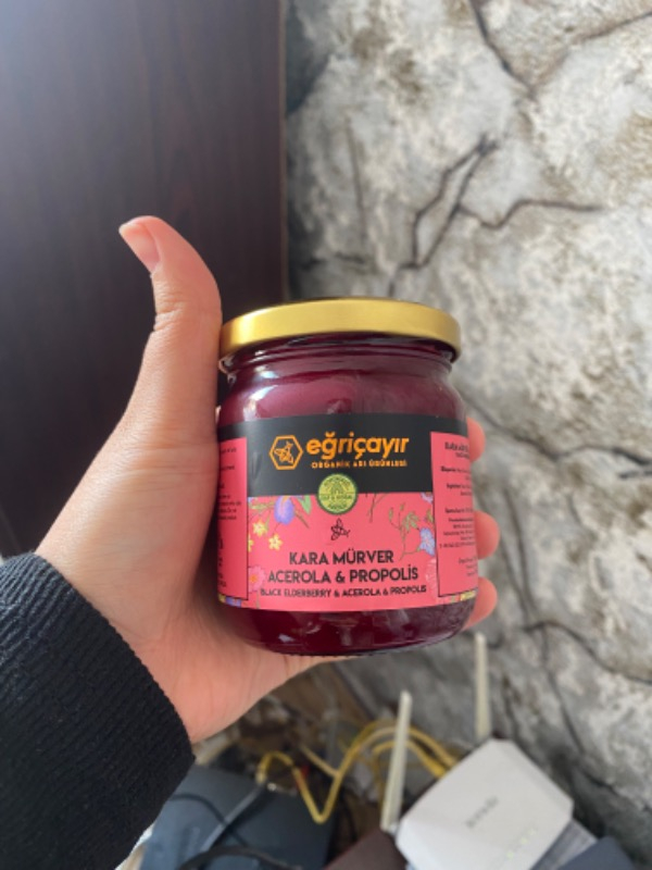 Eğriçayır Kara Mürver, Acelora ve Propolis Karışımı 225 gr